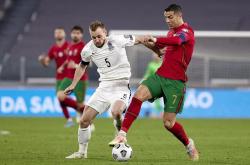 lol转区-包含比利时乒乓球队血洗日本乒乓球队，波尔完成帽子戏法的词条