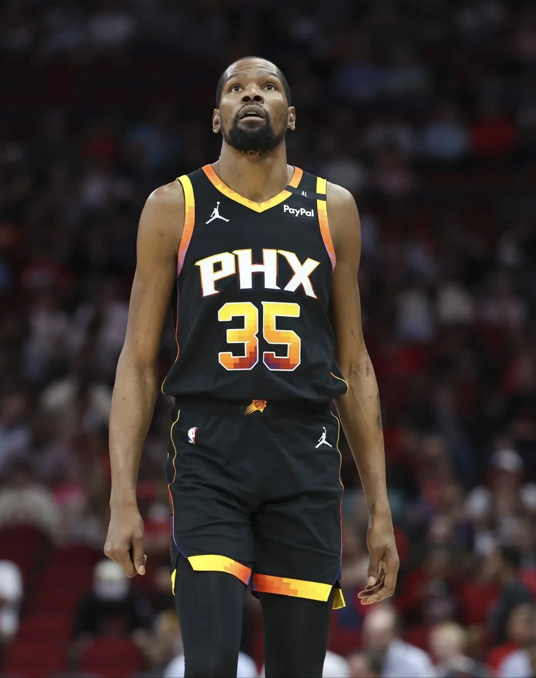 国王强势勇士，字母哥爆发神勇的简单介绍