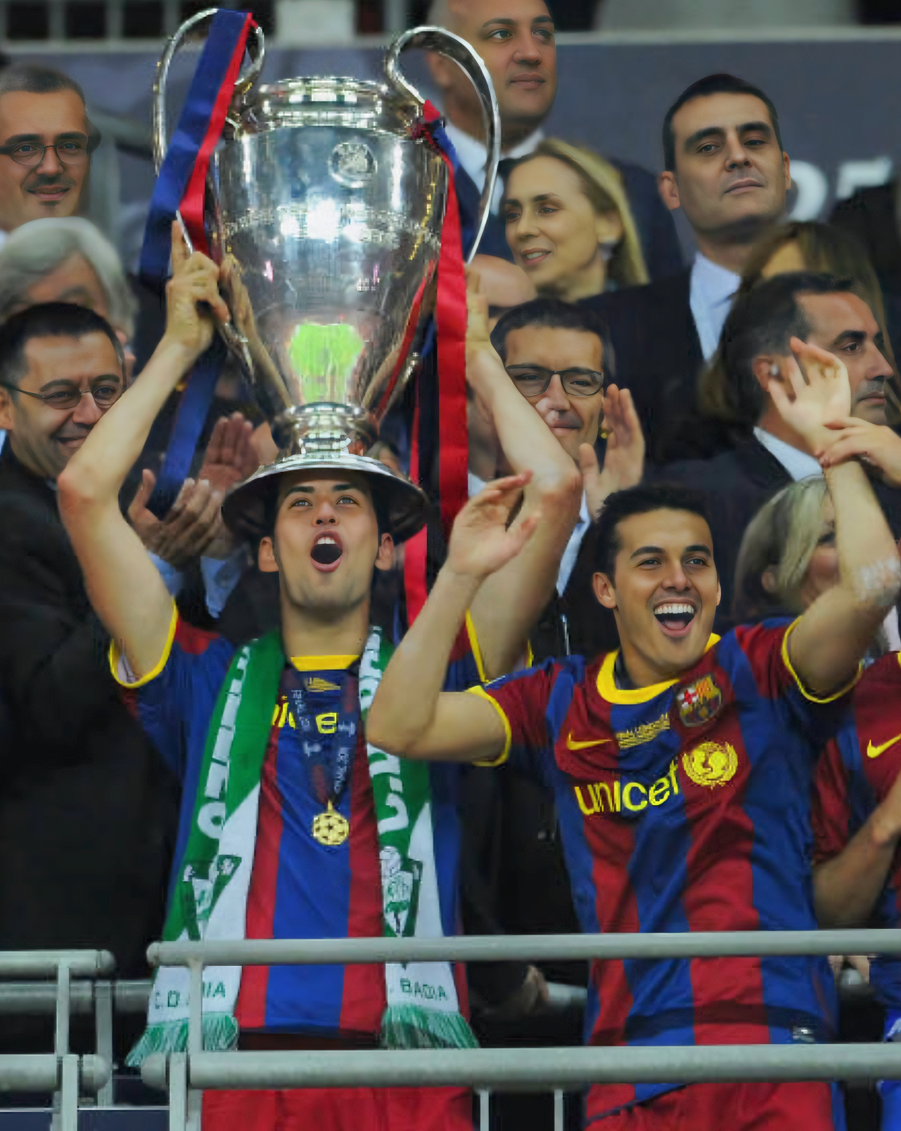 包含马德里竞技轻取西班牙，佩德里刷新纪录的词条